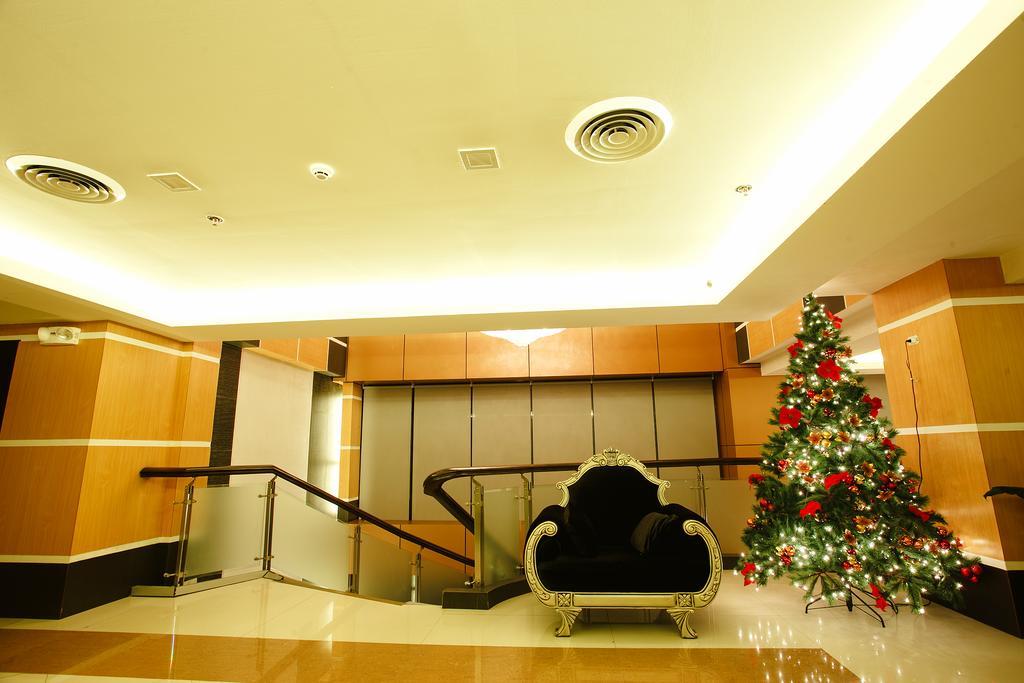 Big 8 Corporate Hotel Tagum Kültér fotó