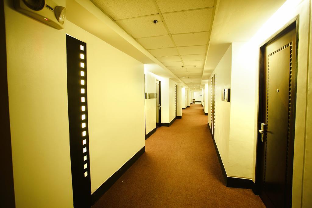 Big 8 Corporate Hotel Tagum Kültér fotó