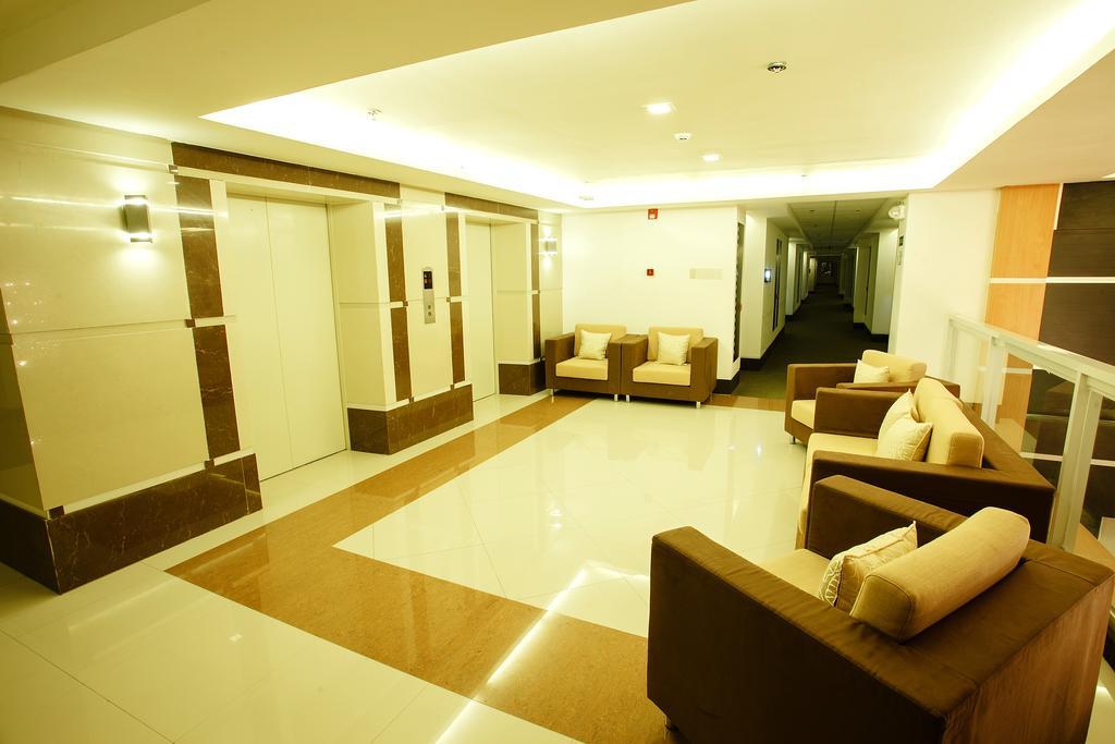 Big 8 Corporate Hotel Tagum Kültér fotó