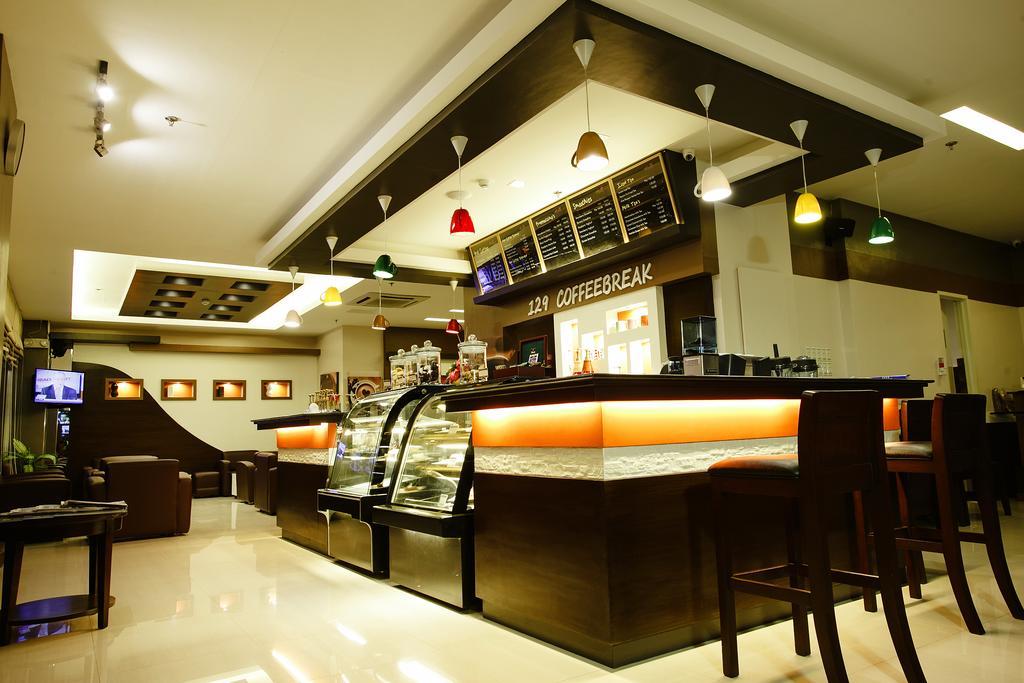 Big 8 Corporate Hotel Tagum Kültér fotó