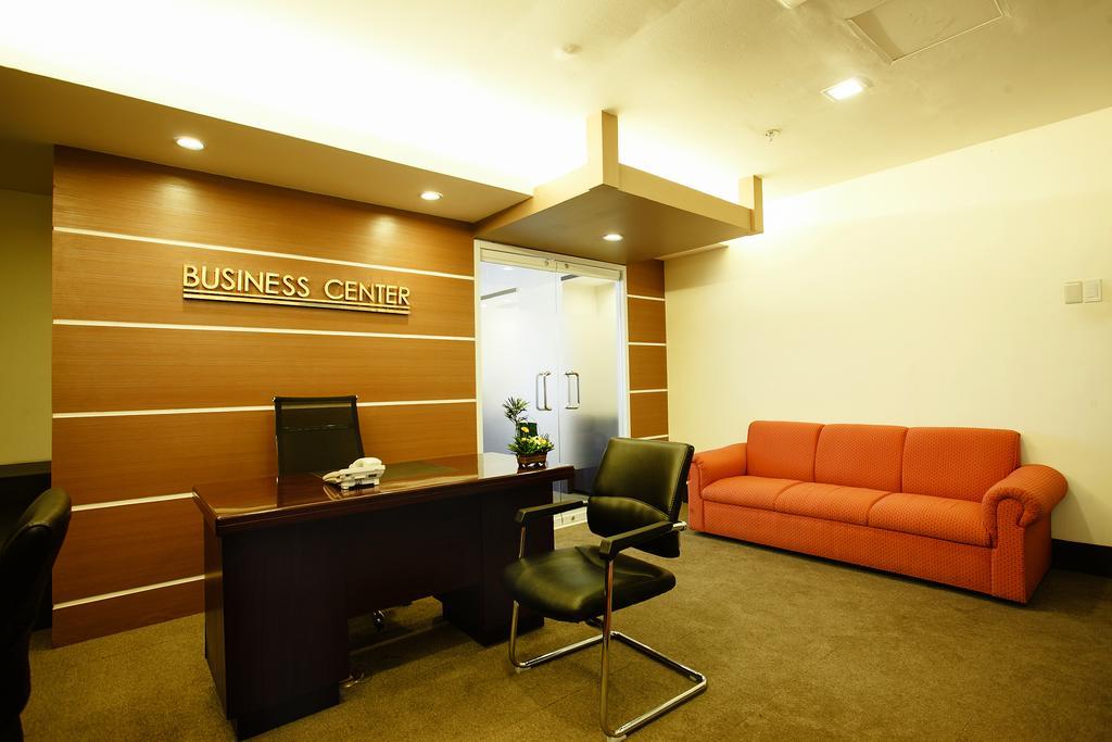Big 8 Corporate Hotel Tagum Kültér fotó