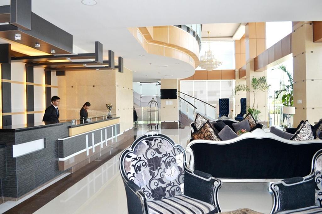 Big 8 Corporate Hotel Tagum Kültér fotó
