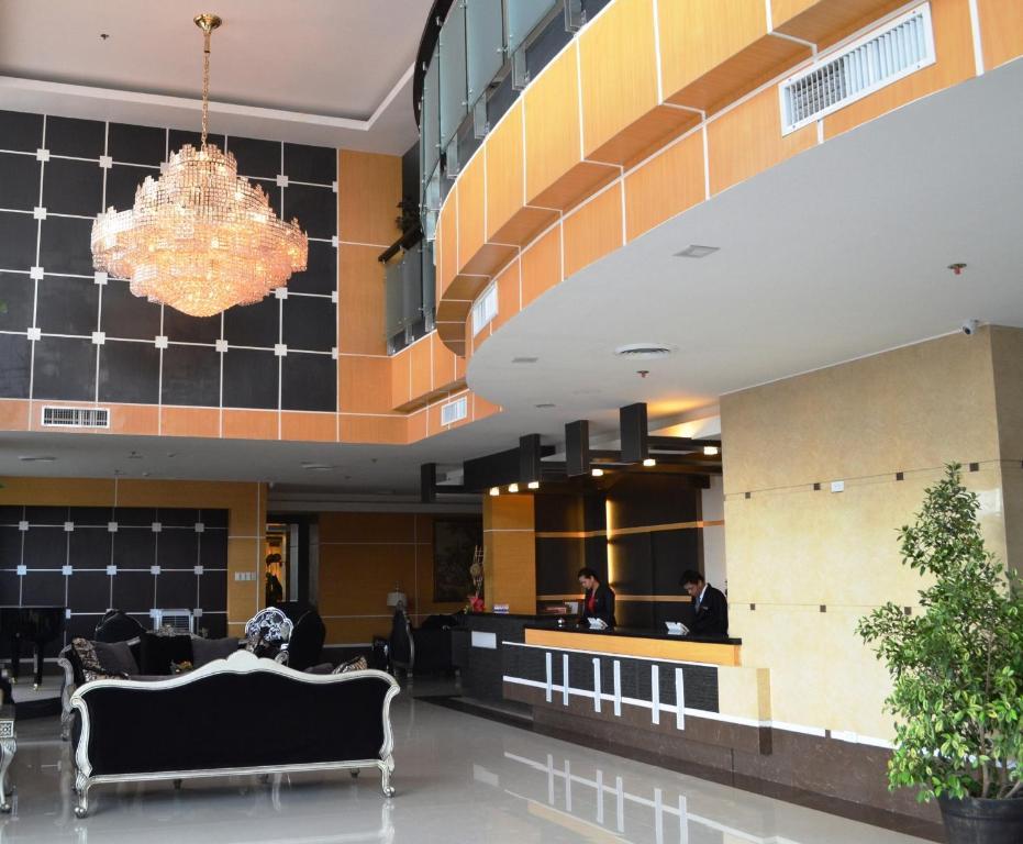 Big 8 Corporate Hotel Tagum Kültér fotó