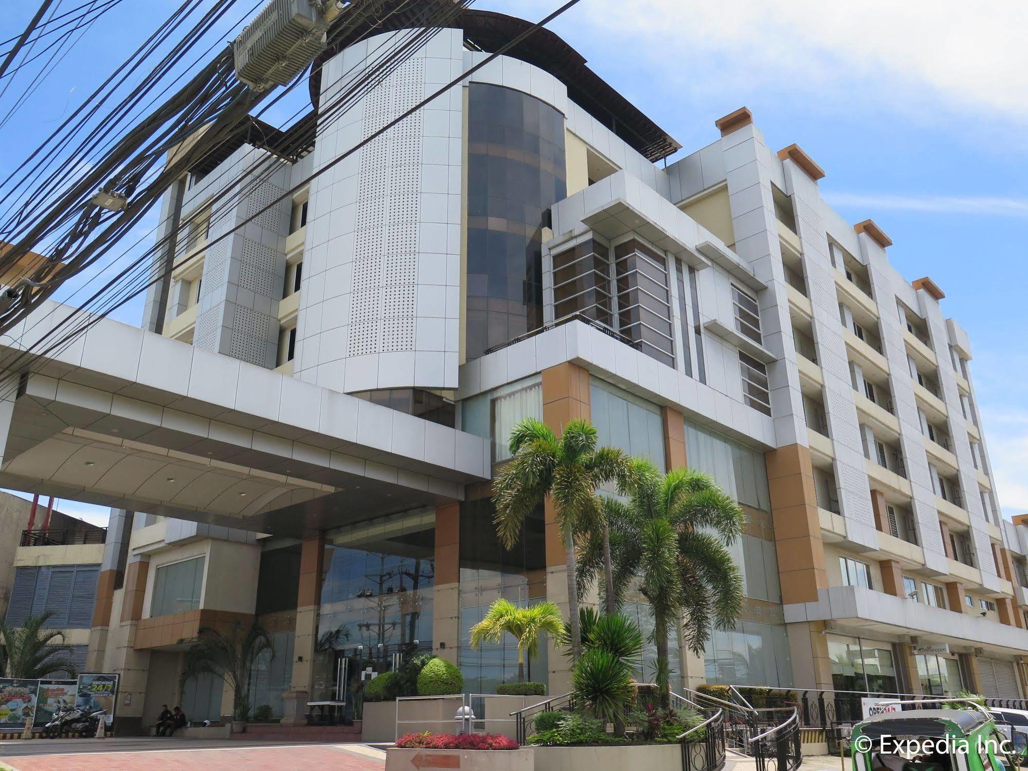 Big 8 Corporate Hotel Tagum Kültér fotó